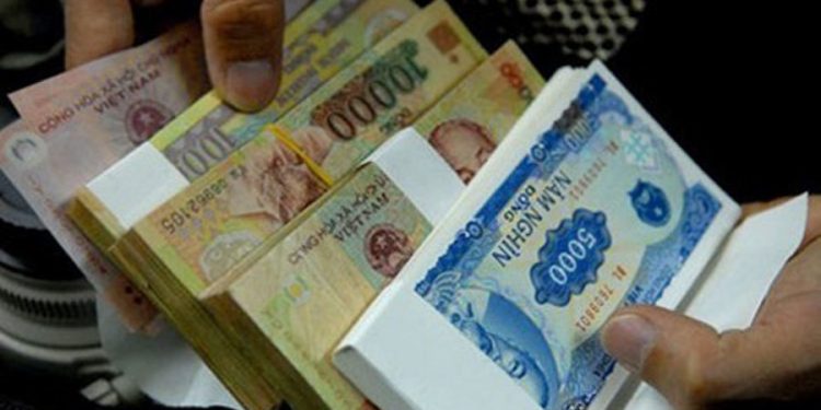 Xử lý vi phạm mua, bán ngoại tệ và đổi tiền sai dịp Tết